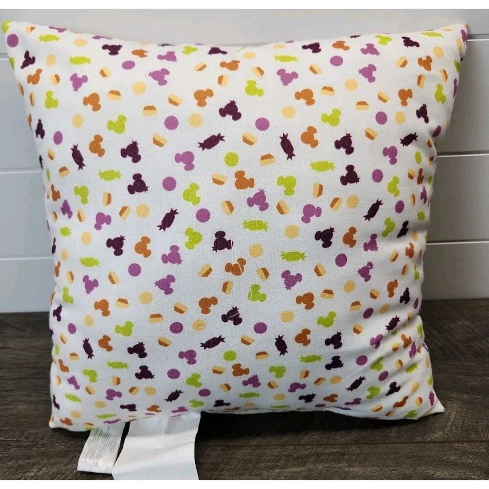Disney Halloween Minnie Mouse Embroidered Pumpkin 14x14 Throw Pillow NWT New